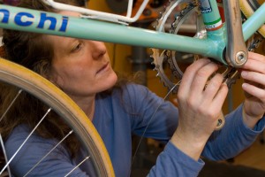 Your first consultation with the Bicycle Repairman is FREE! You will determine what you want to learn and how many sessions you want to schedule. - BobLangan_D_Kuch_6_10_077-300x200